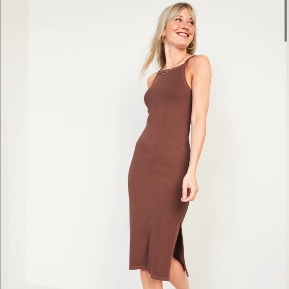 Dresses & Skirts - Ribbed Midi Dress